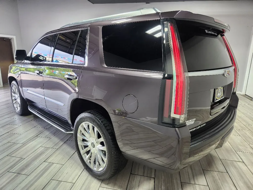 Another view of 2016 Cadillac Escalade Luxury Collection for sale in Philadelphia, PA at Torresdale Ave