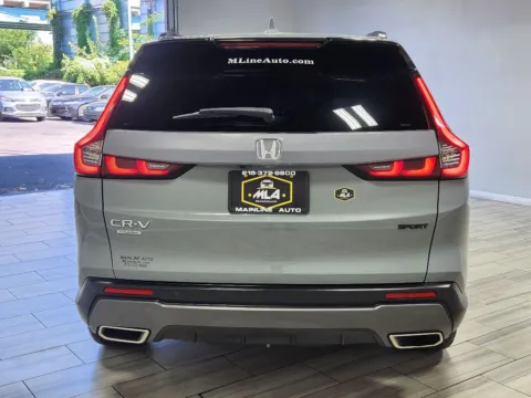 More photos of 2023 Honda CR-V Hybrid Sport Touring at Torresdale Ave, PA