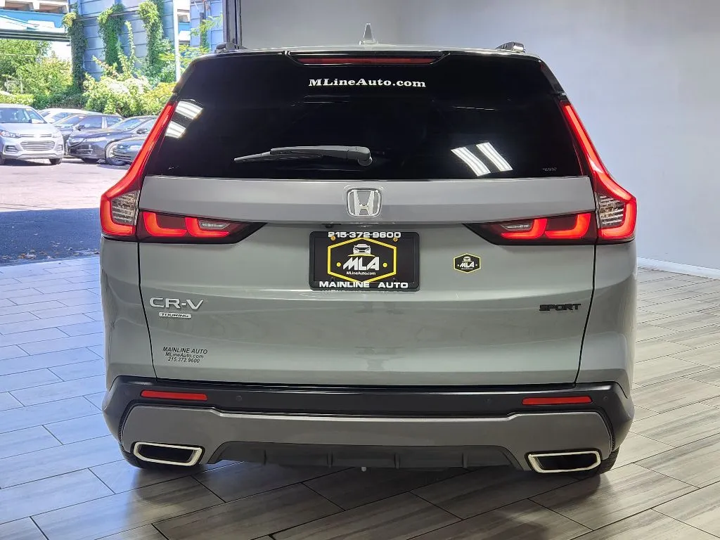 More photos of 2023 Honda CR-V Hybrid Sport Touring at Torresdale Ave, PA