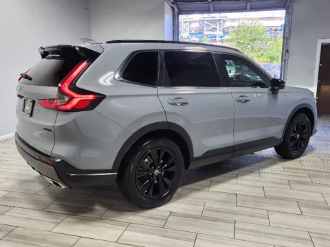 More photos of 2023 Honda CR-V Hybrid Sport Touring at Torresdale Ave, PA