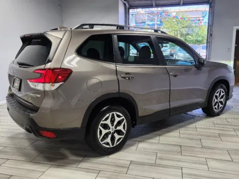 More photos of 2022 Subaru Forester Premium at Torresdale Ave, PA