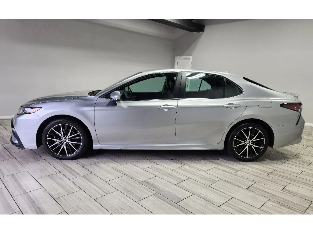 Photos of 2024 Toyota Camry SE for sale in Philadelphia, PA at Torresdale Ave