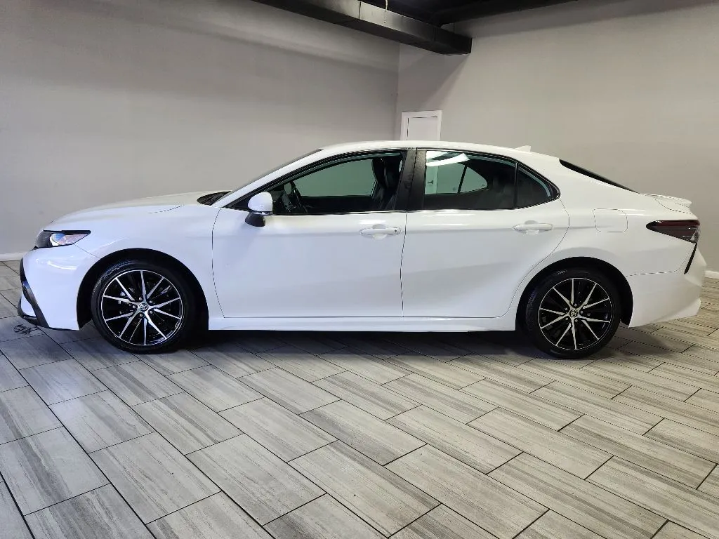 Photos of 2024 Toyota Camry SE for sale in Philadelphia, PA at Torresdale Ave