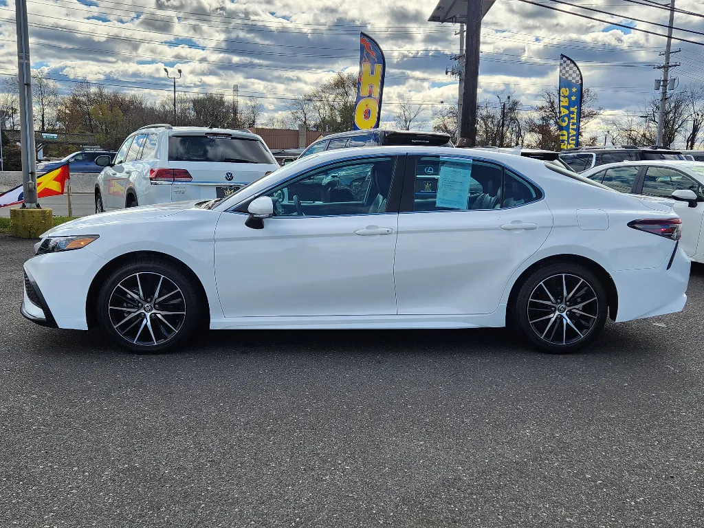 Photos of 2024 Toyota Camry SE for sale in Philadelphia, PA at Torresdale Ave