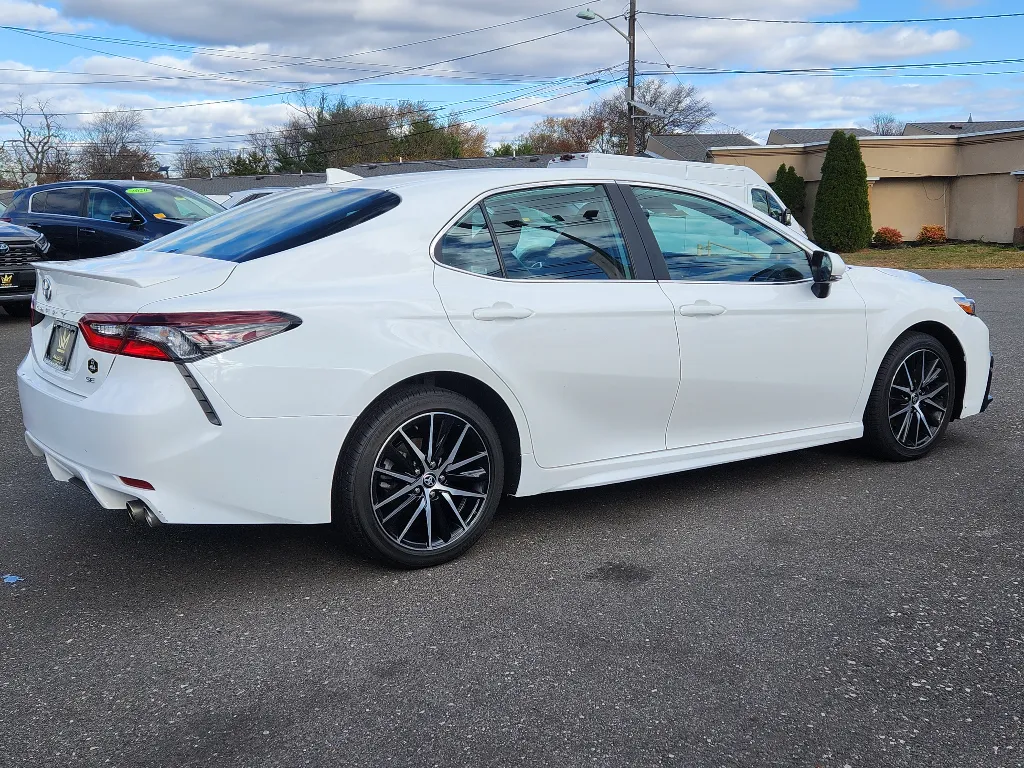 More photos of 2024 Toyota Camry SE at Torresdale Ave, PA