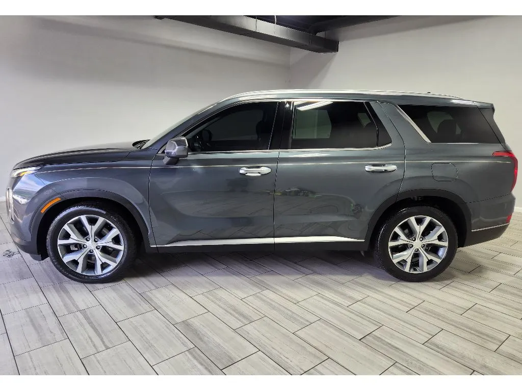 Photos of 2021 Hyundai Palisade SEL w/Premium Pkg for sale in Philadelphia, PA at Torresdale Ave