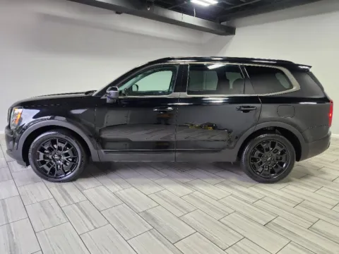 Photos of 2022 Kia Telluride EX for sale in Philadelphia, PA at Torresdale Ave