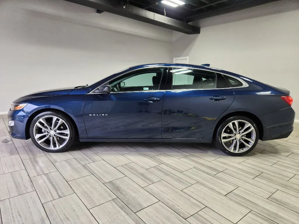 Photos of 2022 Chevrolet Malibu LT for sale in Philadelphia, PA at Torresdale Ave