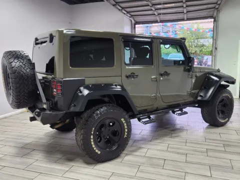 More photos of 2015 Jeep Wrangler Rubicon at Torresdale Ave, PA