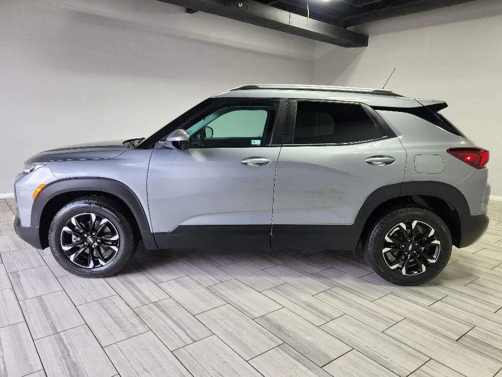 Photos of 2023 Chevrolet TrailBlazer LT for sale in Philadelphia, PA at Torresdale Ave
