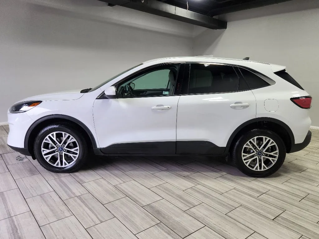 Photos of 2022 Ford Escape SEL for sale in Philadelphia, PA at Torresdale Ave