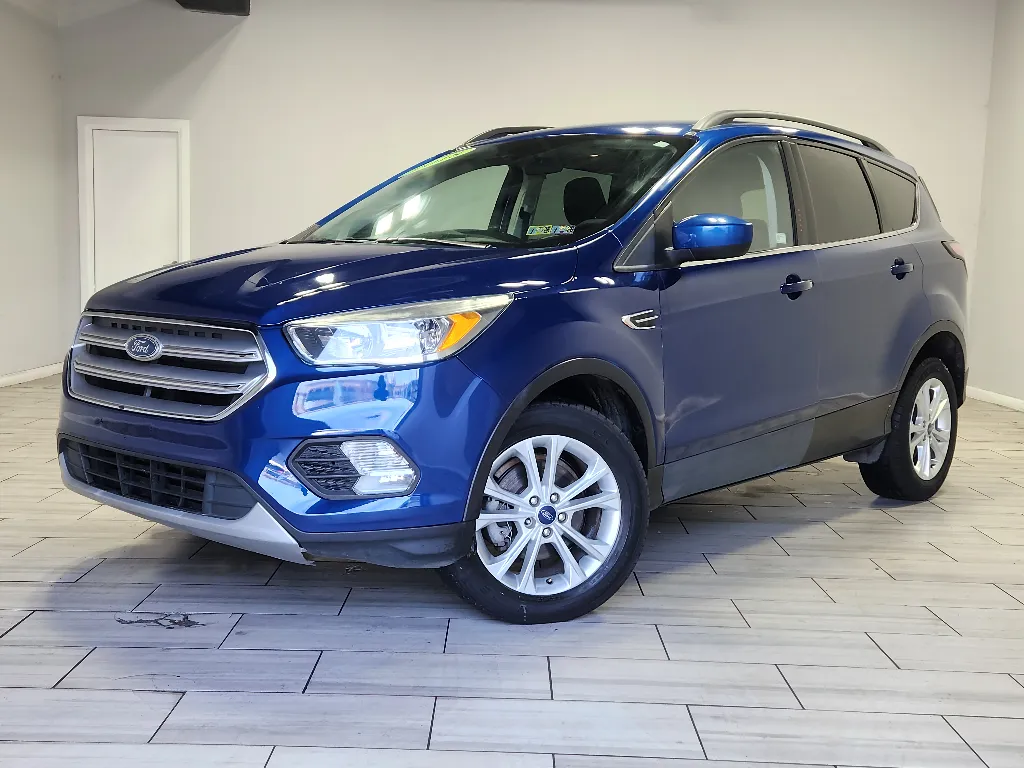 Blue 2018 Ford Escape SE for sale in Philadelphia, PA