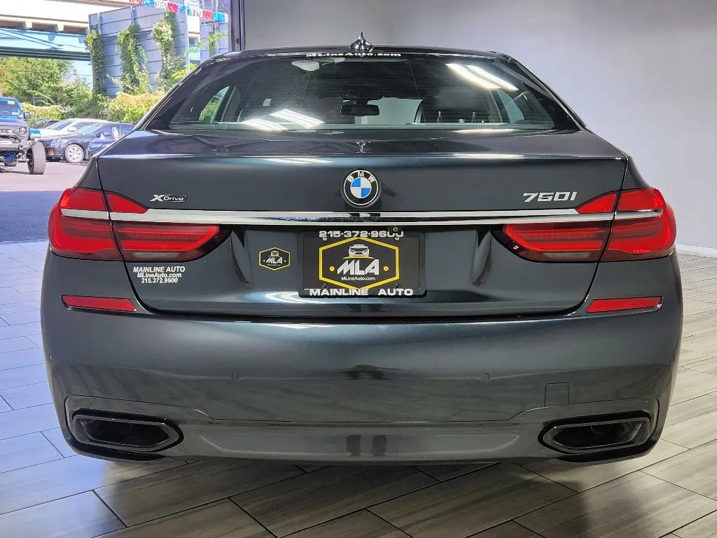 More photos of 2019 BMW 7 series 750i xDrive at Torresdale Ave, PA