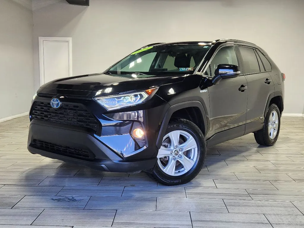 Black 2021 Toyota RAV4 Hybrid XLE for sale in Philadelphia, PA