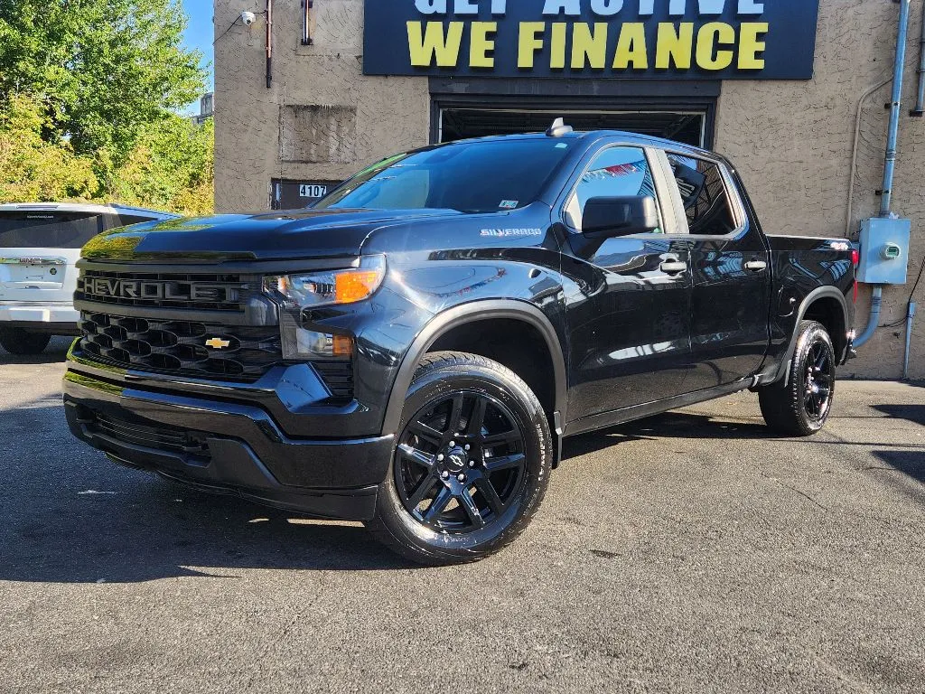 Black 2022 Chevrolet Silverado Custom for sale in Philadelphia, PA