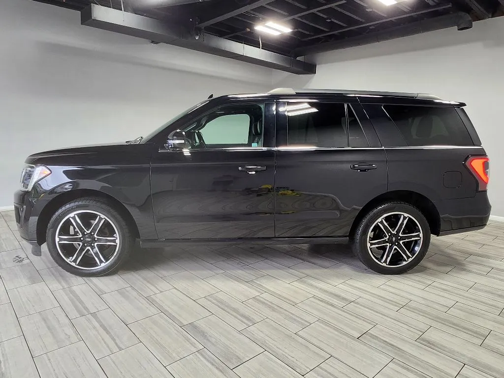 Photos of 2019 Ford Expedition Limited for sale in Philadelphia, PA at Torresdale Ave