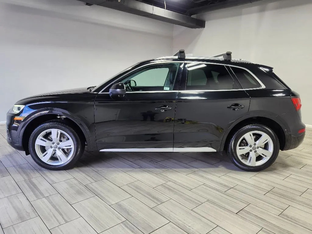 Photos of 2019 Audi Q5 Premium Plus for sale in Philadelphia, PA at Torresdale Ave
