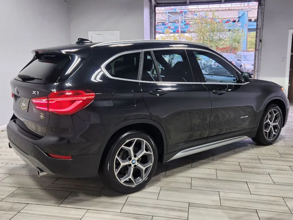 More photos of 2017 BMW X1 xDrive28i at Torresdale Ave, PA