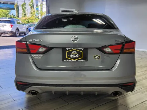 More photos of 2019 Nissan Altima 2.5 SR at Torresdale Ave, PA