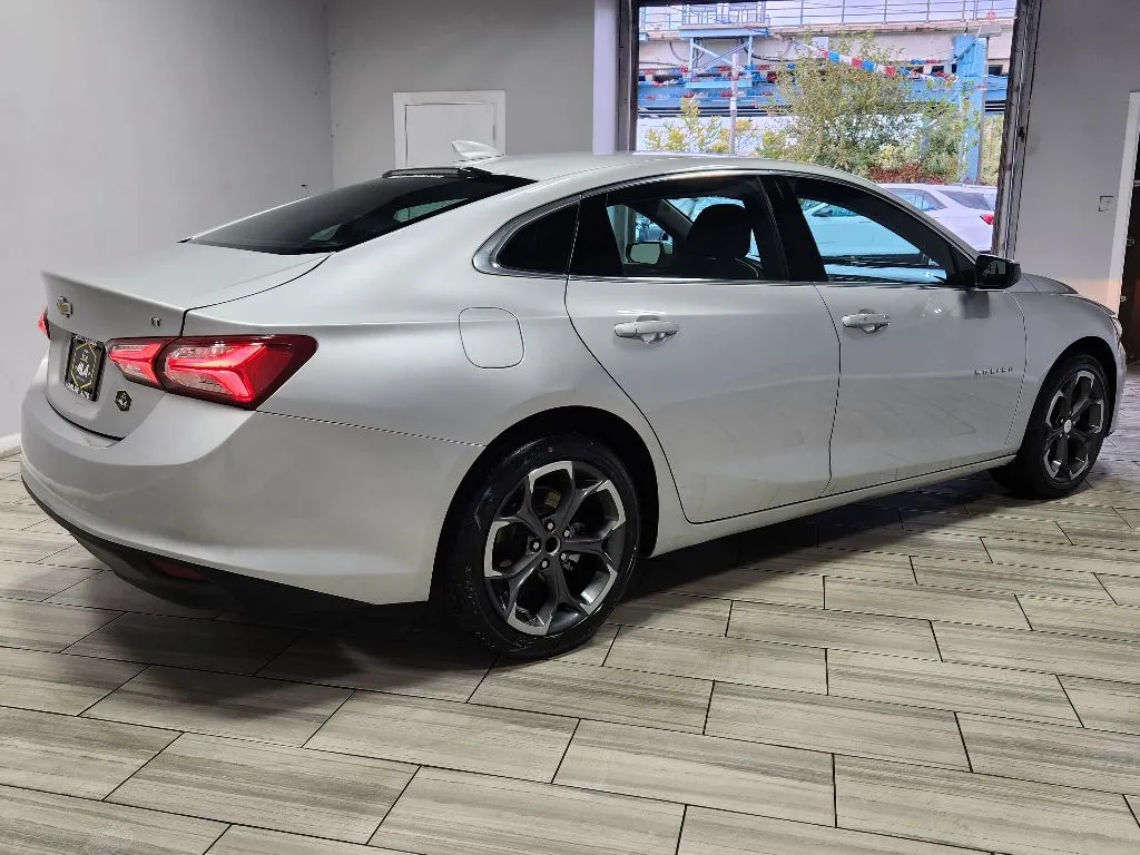 More photos of 2022 Chevrolet Malibu LT at Torresdale Ave, PA