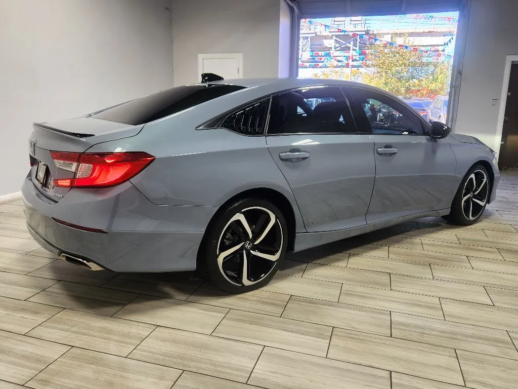 More photos of 2022 Honda Accord Sport at Torresdale Ave, PA