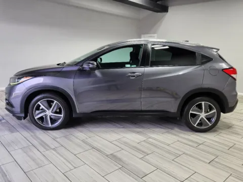 Photos of 2022 Honda HR-V EX for sale in Philadelphia, PA at Torresdale Ave