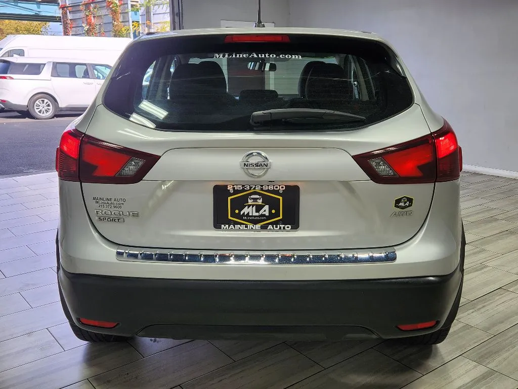 More photos of 2018 Nissan Rogue Sport S at Torresdale Ave, PA