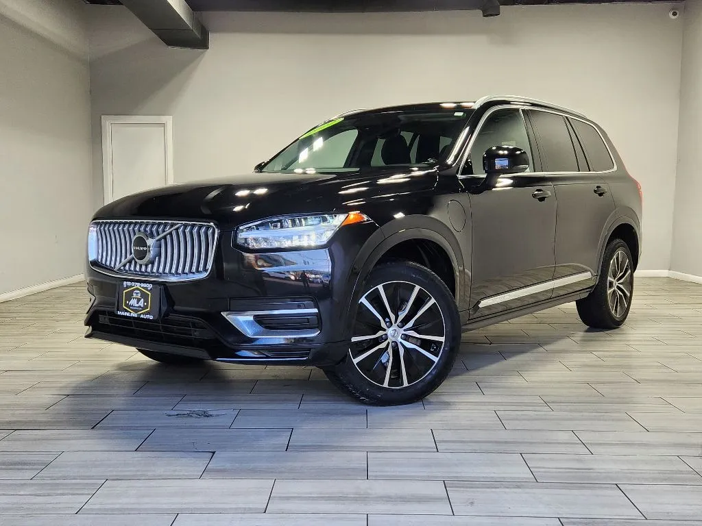 2022 Volvo XC90 Inscription Expression