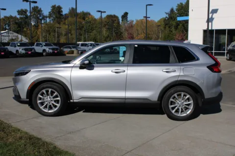 Photos of 2025 Honda CR-V EX-L for sale in Gladstone, OR at Honda of Gladstone