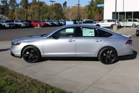 Photos of 2026 Honda Accord Hybrid Sport-L for sale in Gladstone, OR at Honda of Gladstone