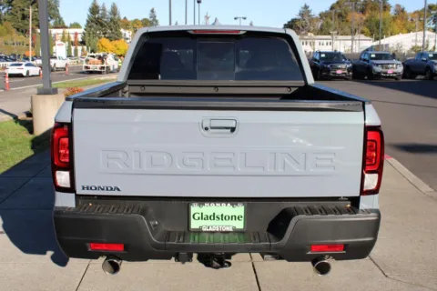 More photos of 2026 Honda Ridgeline RTL at Honda of Gladstone, OR