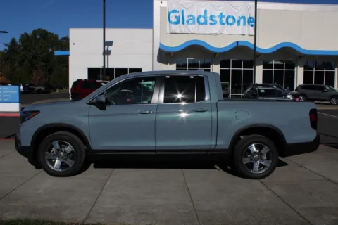 Photos of 2026 Honda Ridgeline RTL for sale in Gladstone, OR at Honda of Gladstone