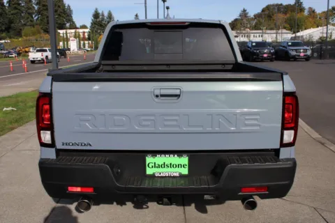 More photos of 2026 Honda Ridgeline RTL at Honda of Gladstone, OR