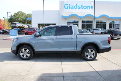 Photos of 2026 Honda Ridgeline RTL for sale in Gladstone, OR at Honda of Gladstone