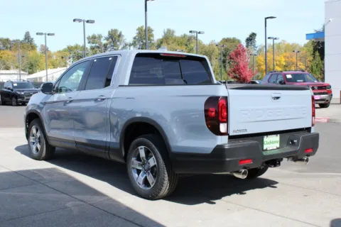 Another view of 2026 Honda Ridgeline RTL for sale in Gladstone, OR at Honda of Gladstone