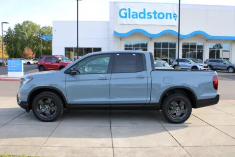 Photos of 2026 Honda Ridgeline TrailSport for sale in Gladstone, OR at Honda of Gladstone