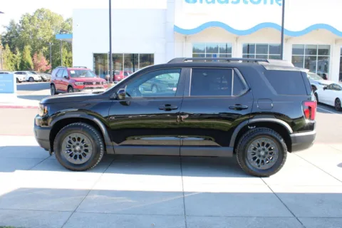 Photos of 2026 Honda Passport TrailSport for sale in Gladstone, OR at Honda of Gladstone