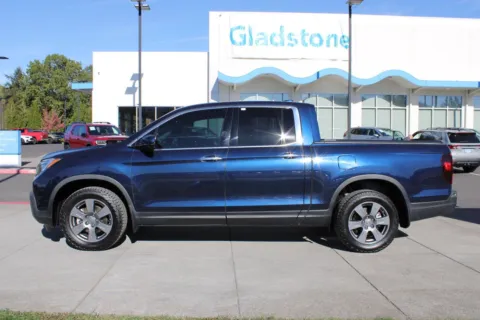 Photos of 2020 Honda Ridgeline RTL-E for sale in Gladstone, OR at Honda of Gladstone