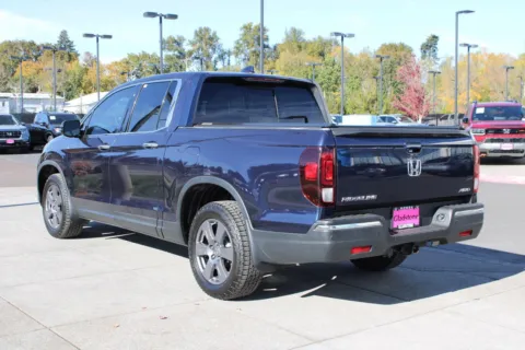 Another view of 2020 Honda Ridgeline RTL-E for sale in Gladstone, OR at Honda of Gladstone