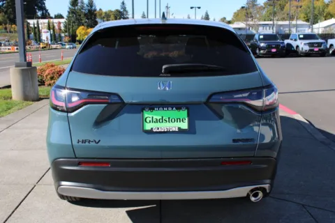 More photos of 2027 Honda HR-V Sport at Honda of Gladstone, OR