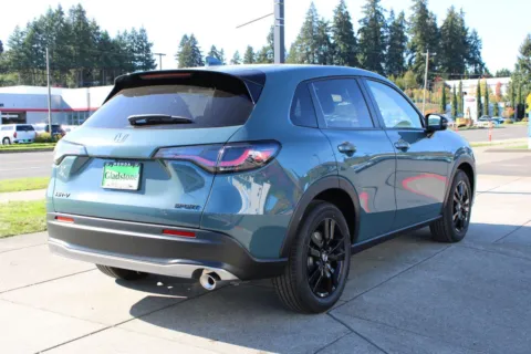 More photos of 2027 Honda HR-V Sport at Honda of Gladstone, OR
