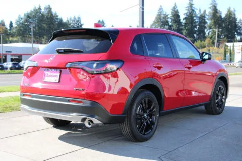 More photos of 2027 Honda HR-V Sport at Honda of Gladstone, OR