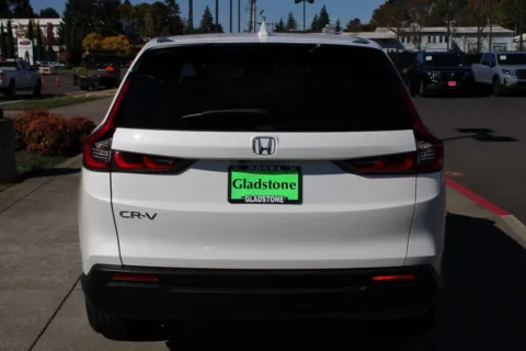 More photos of 2027 Honda CR-V EX at Honda of Gladstone, OR
