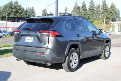More photos of 2021 Toyota RAV4 LE at Honda of Gladstone, OR