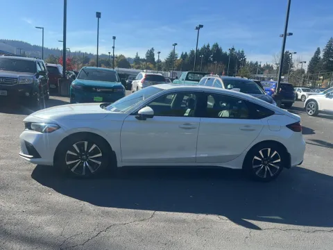 Photos of 2024 Honda Civic EX-L for sale in Gladstone, OR at Honda of Gladstone