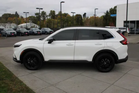 Photos of 2025 Honda CR-V Hybrid Sport for sale in Gladstone, OR at Honda of Gladstone