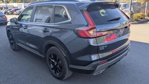 Another view of 2024 Honda CR-V Hybrid Sport for sale in Gladstone, OR at Honda of Gladstone