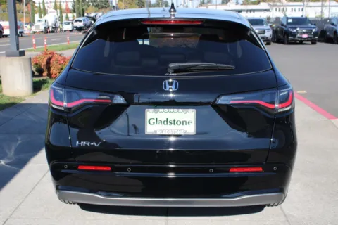 More photos of 2025 Honda Pilot TrailSport at Honda of Gladstone, OR