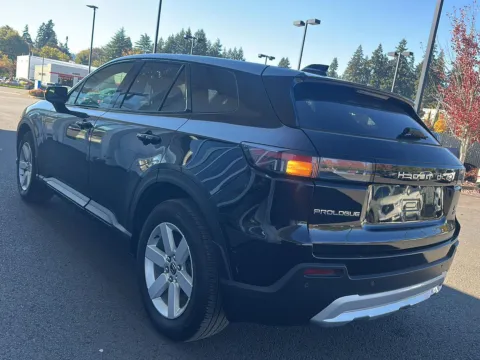 Photos of 2024 Honda Prologue EX for sale in Gladstone, OR at Honda of Gladstone