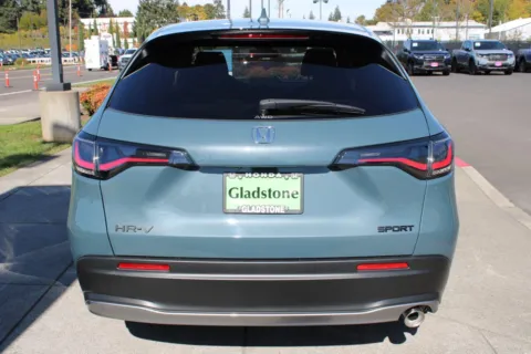 More photos of 2027 Honda HR-V Sport at Honda of Gladstone, OR